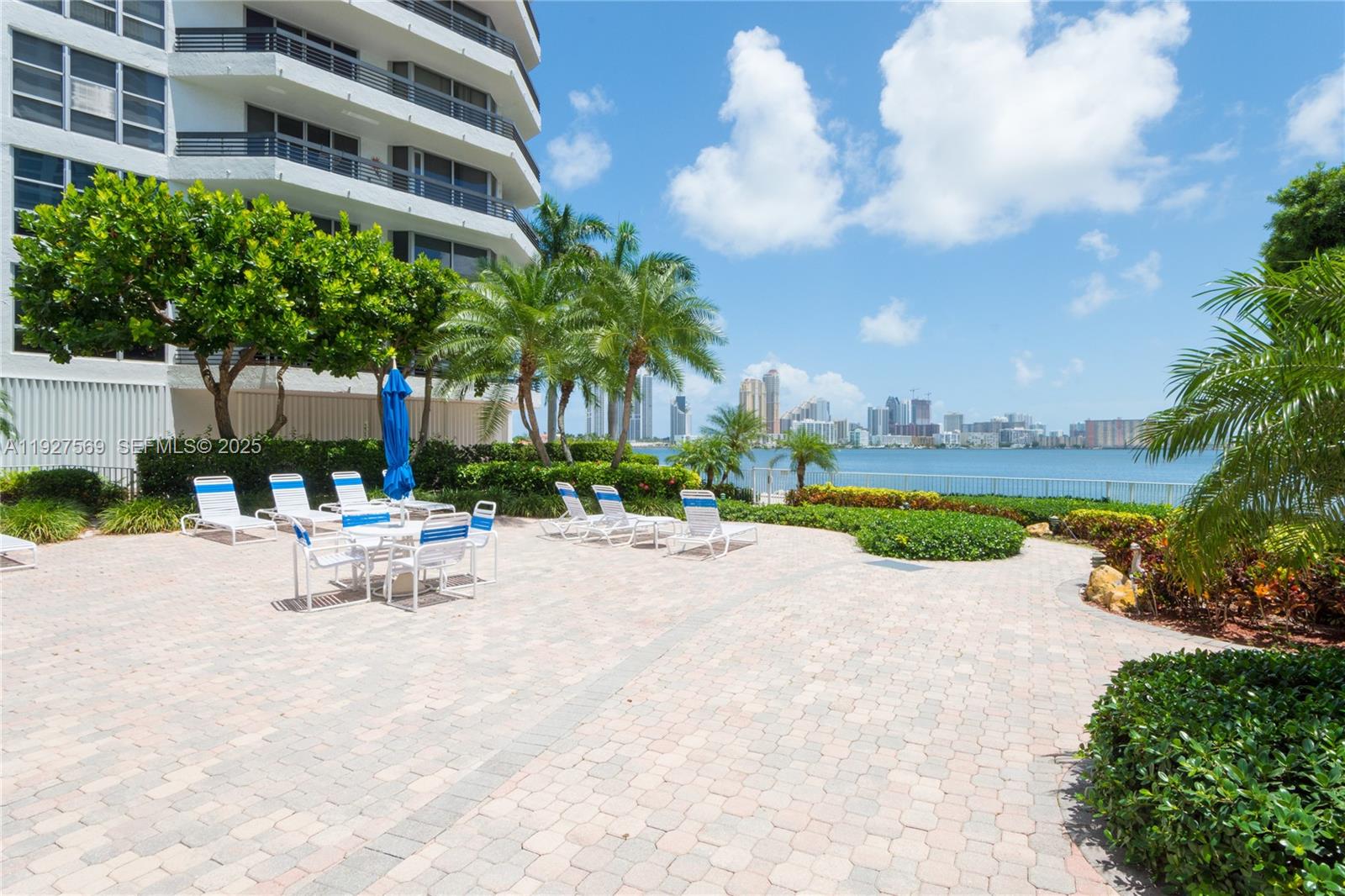 MYSTIC POINTE - Residential