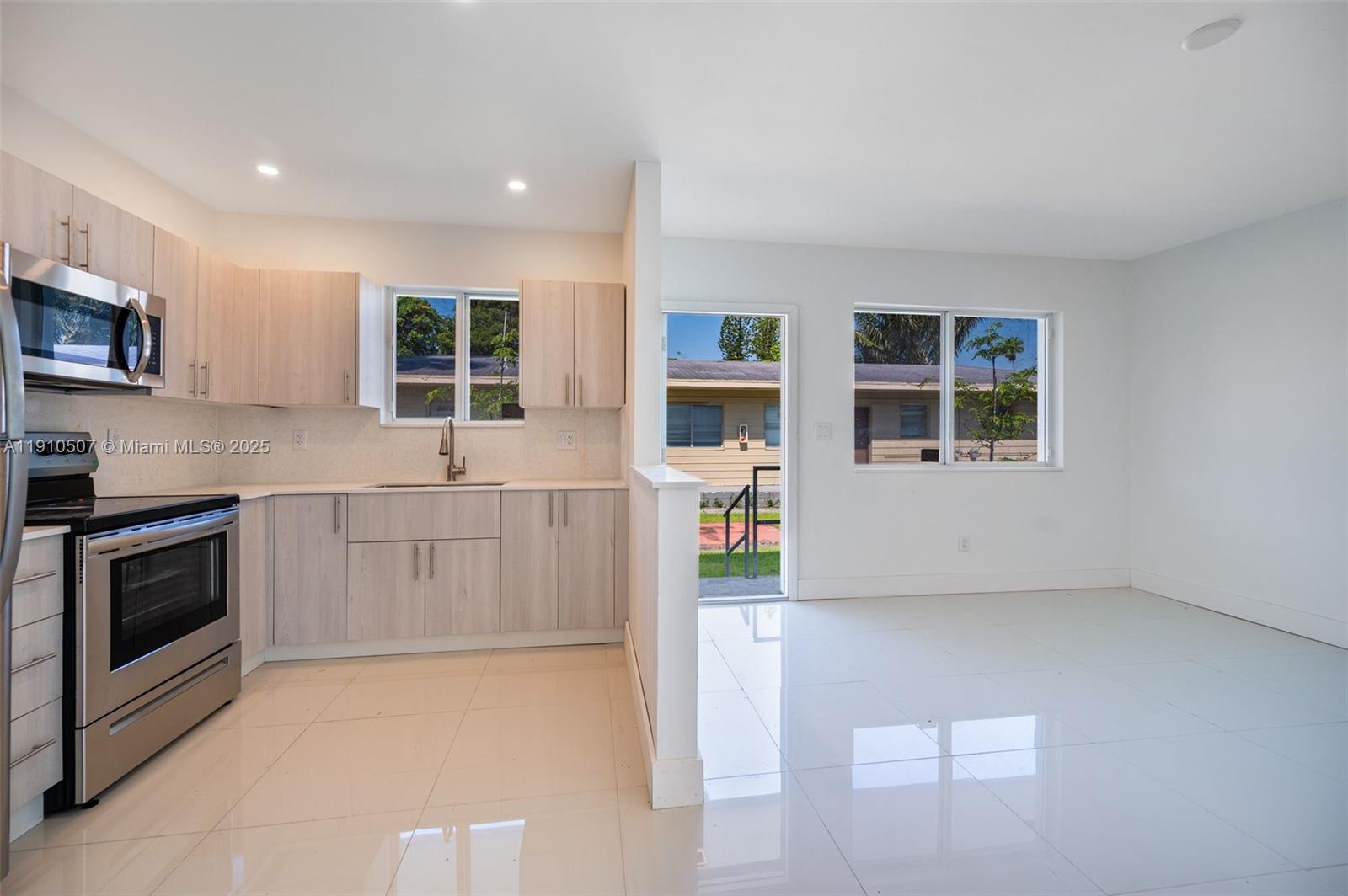 SHORECREST - Residential Lease