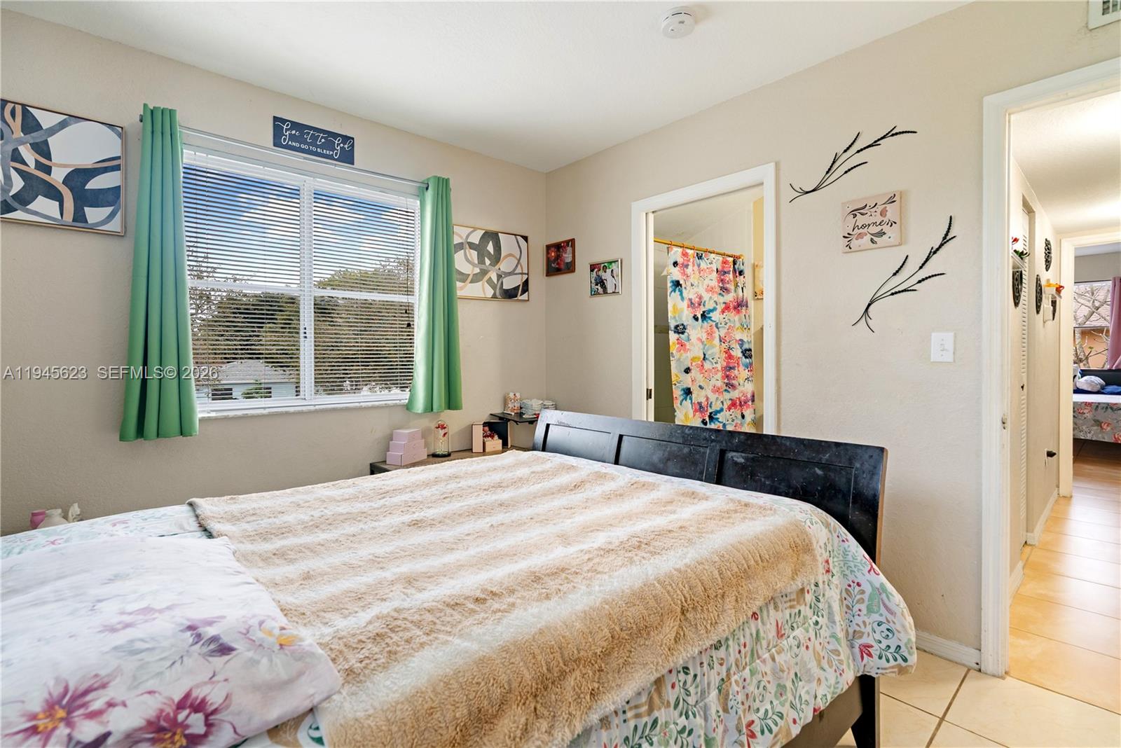 POINT ROYALE BUILDINGS ON - Residential