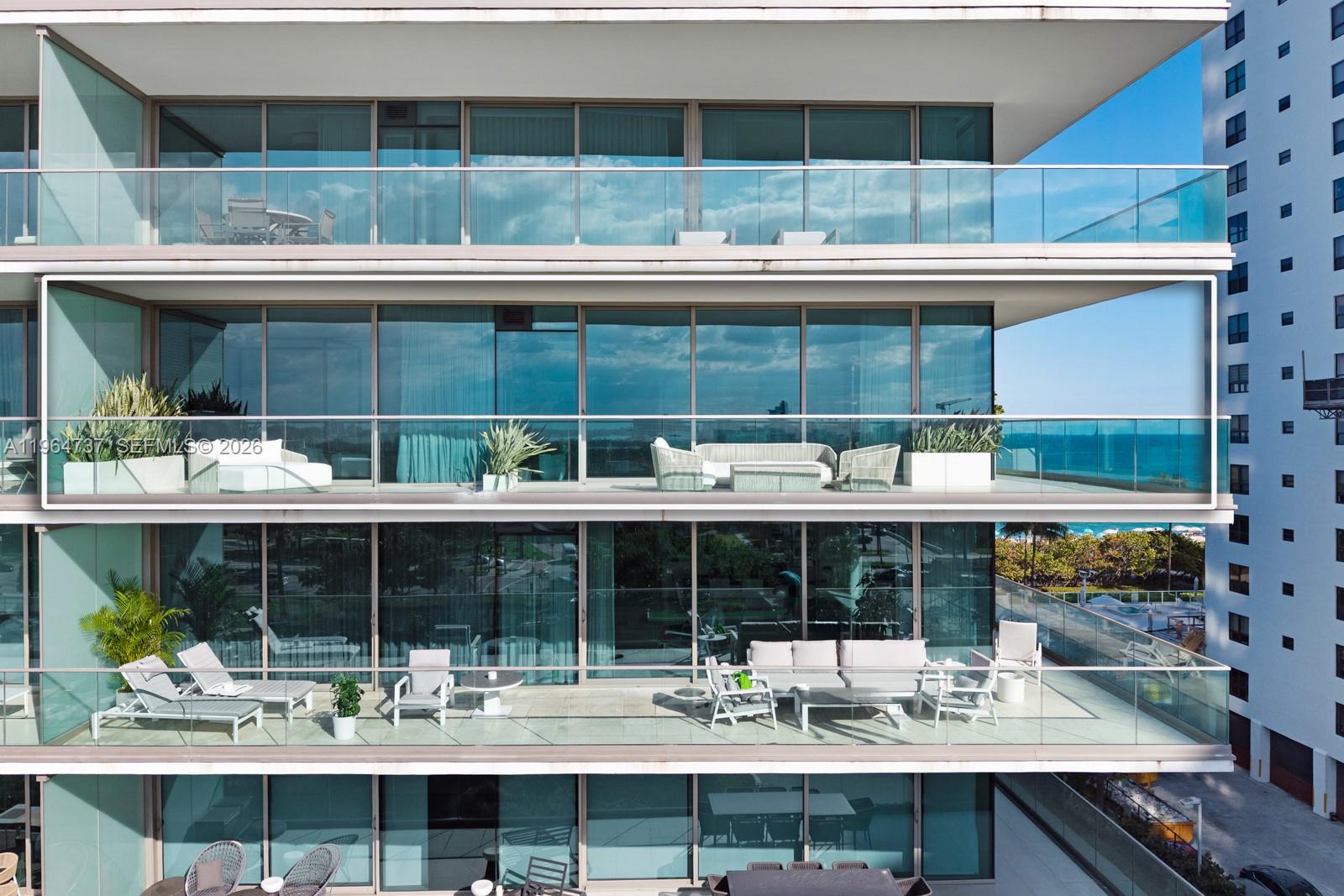 OCEANA BAL HARBOUR CONDO - Residential