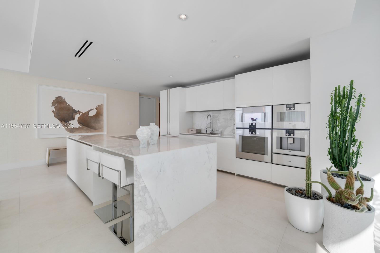 OCEANA BAL HARBOUR CONDO - Residential