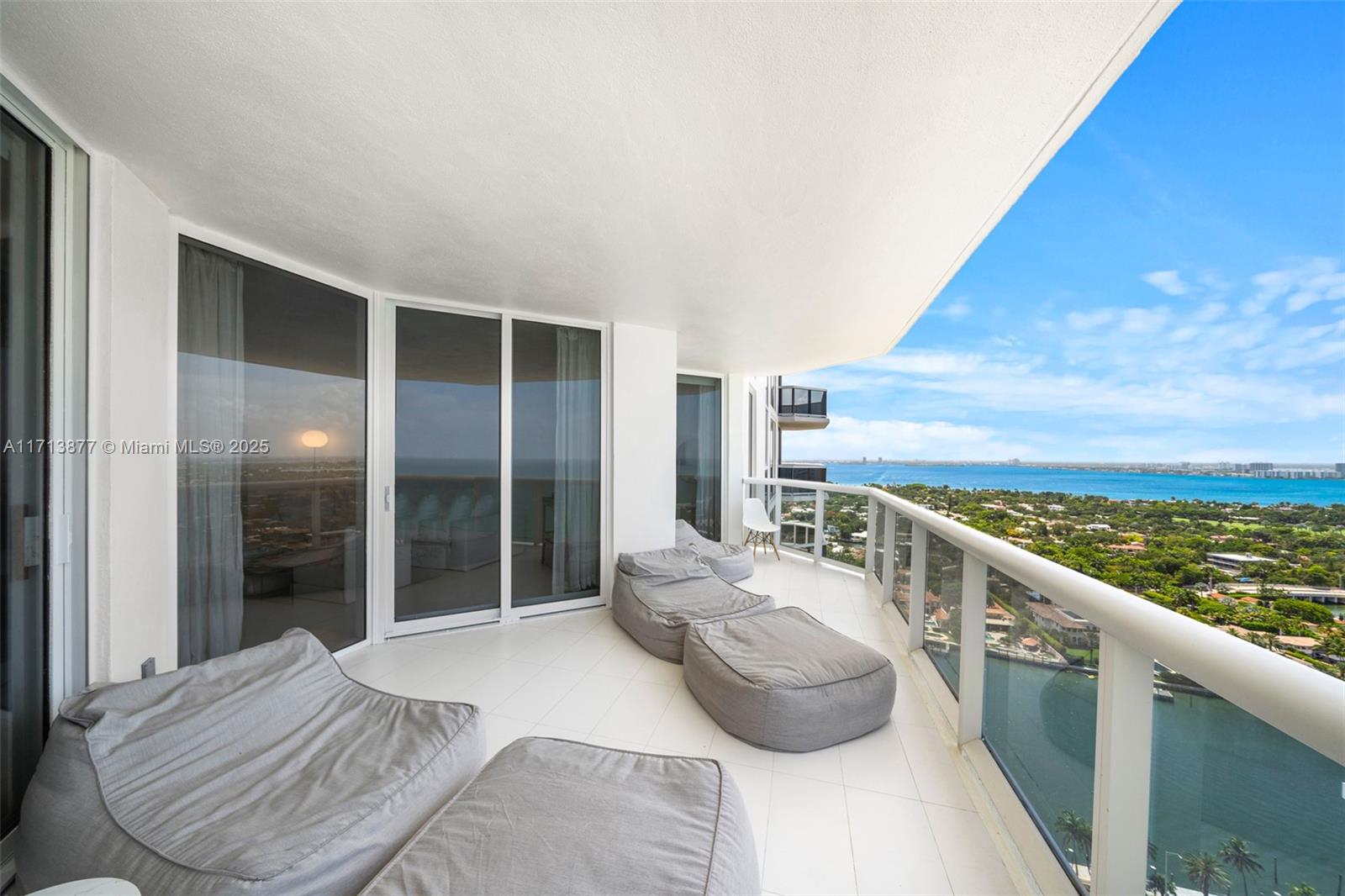 BLUE DIAMOND CONDO - Residential