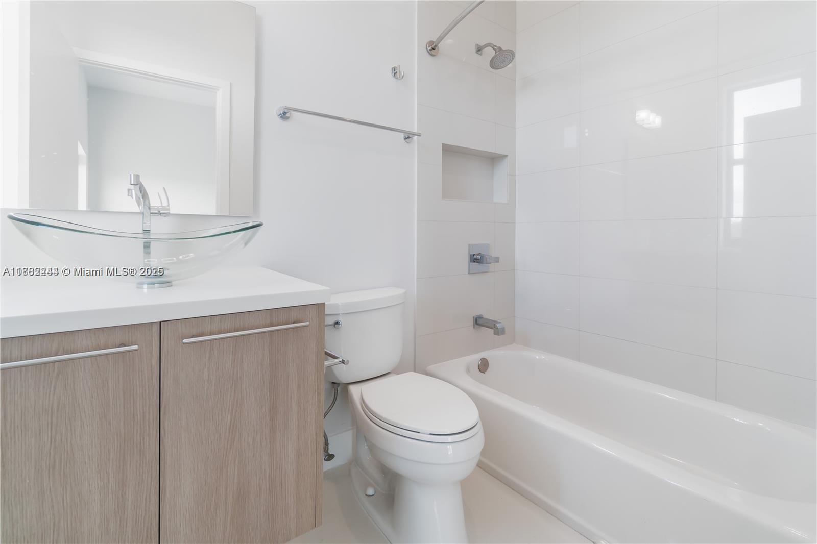 KOI PLAT - Residential