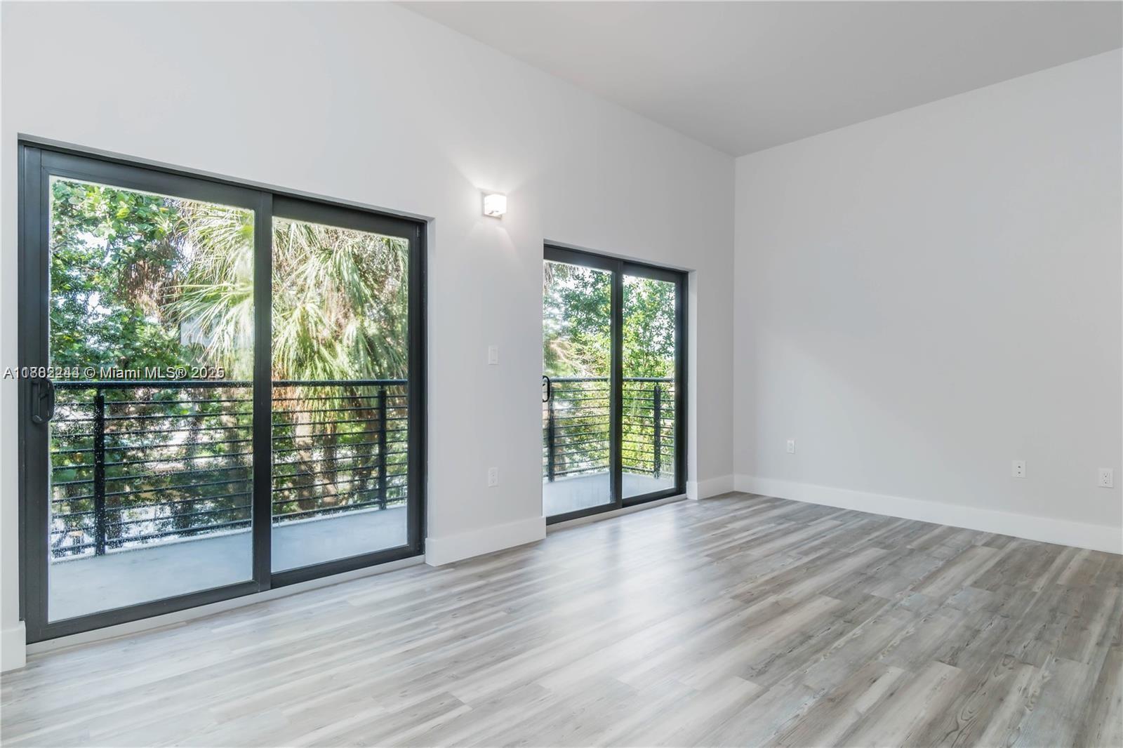 KOI PLAT - Residential