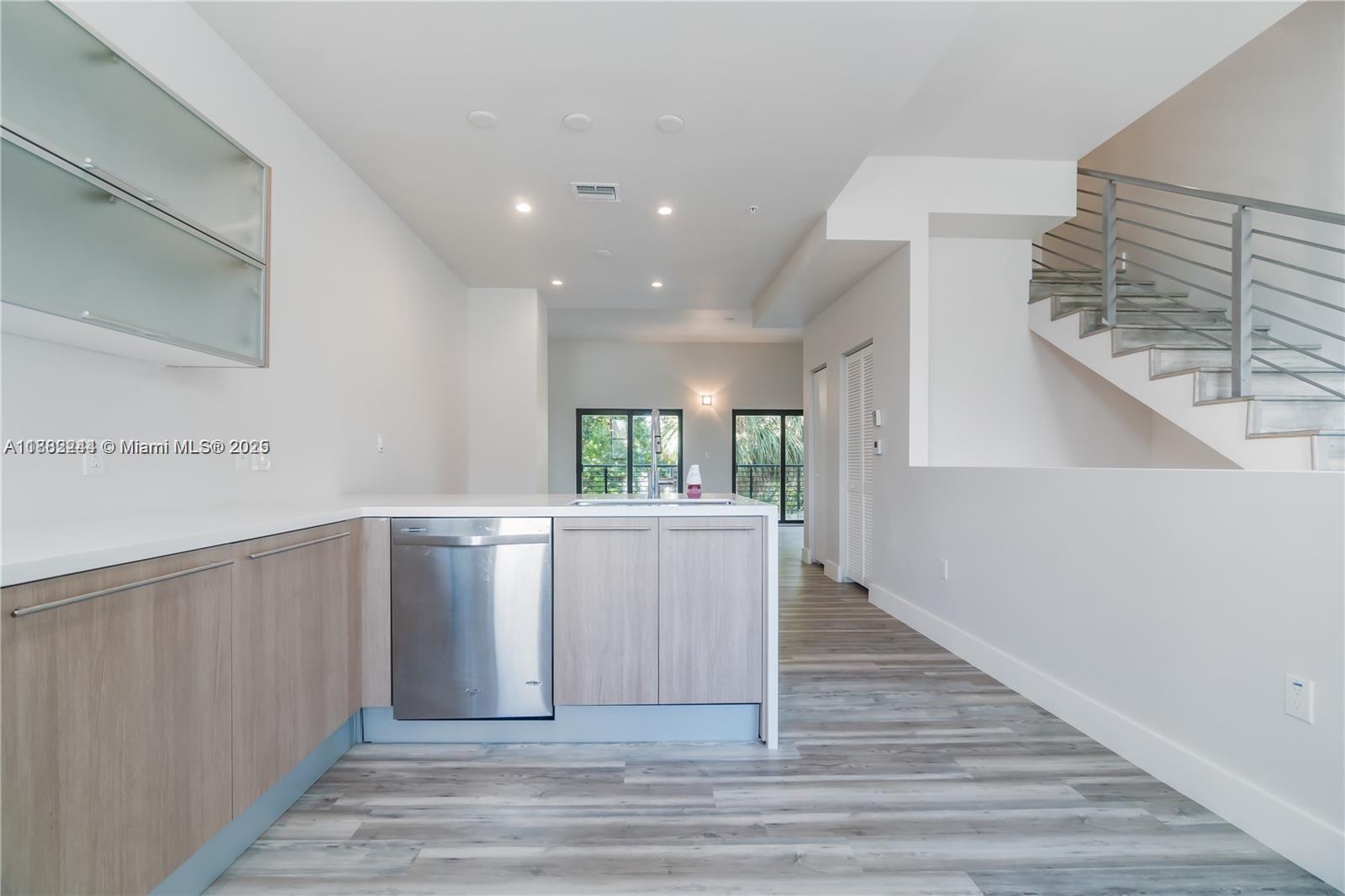 KOI PLAT - Residential
