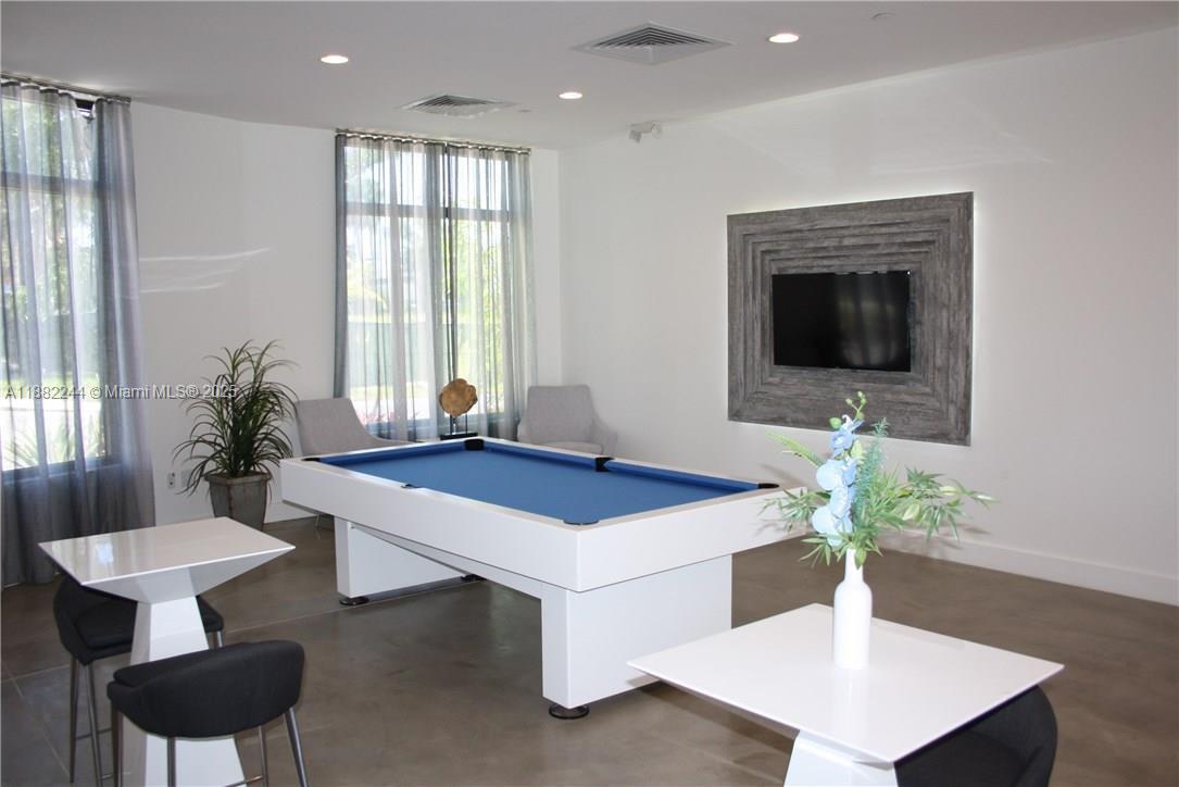 KOI PLAT - Residential