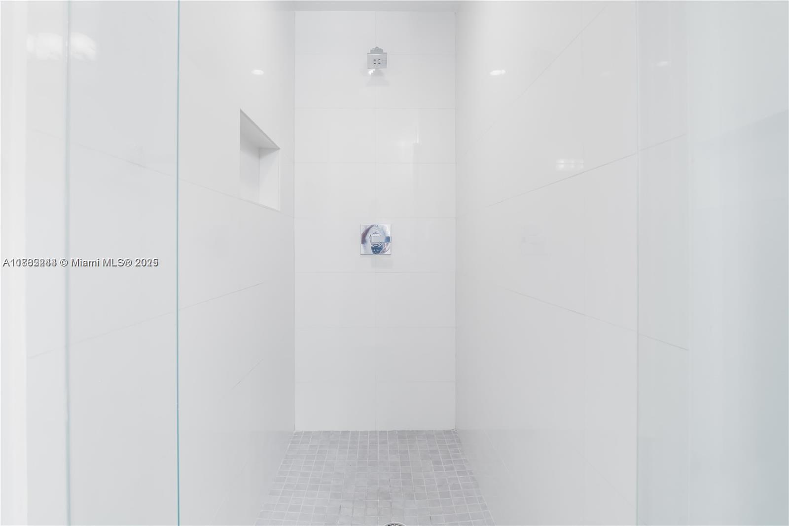 KOI PLAT - Residential