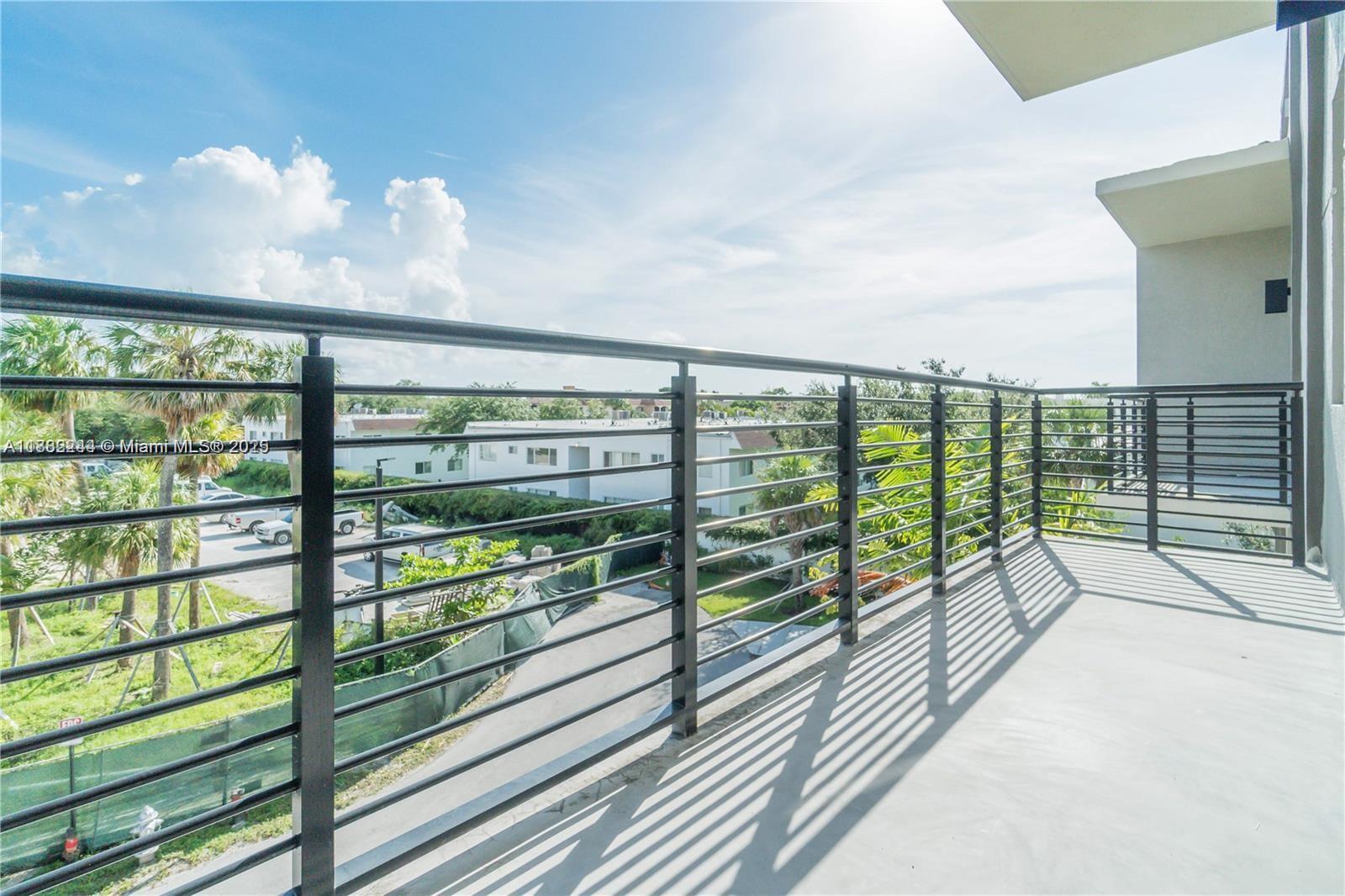 KOI PLAT - Residential
