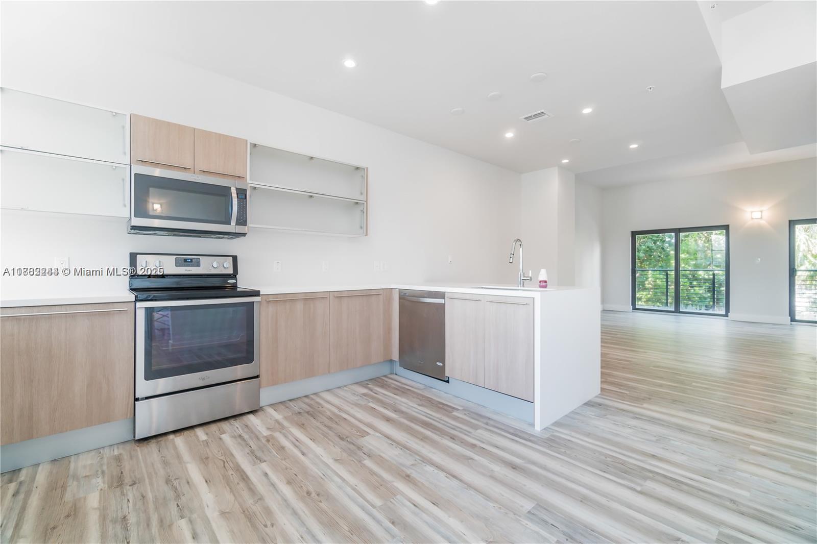 KOI PLAT - Residential