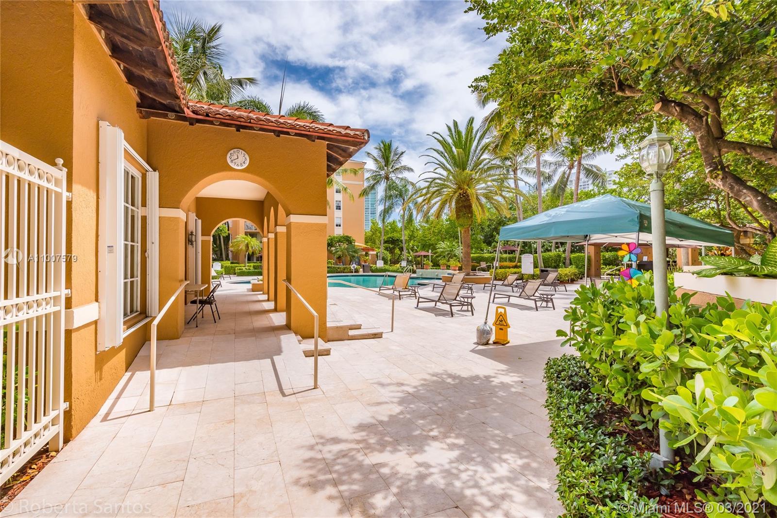 THE YACHT CLUB AT AVENTUR - Residential Lease