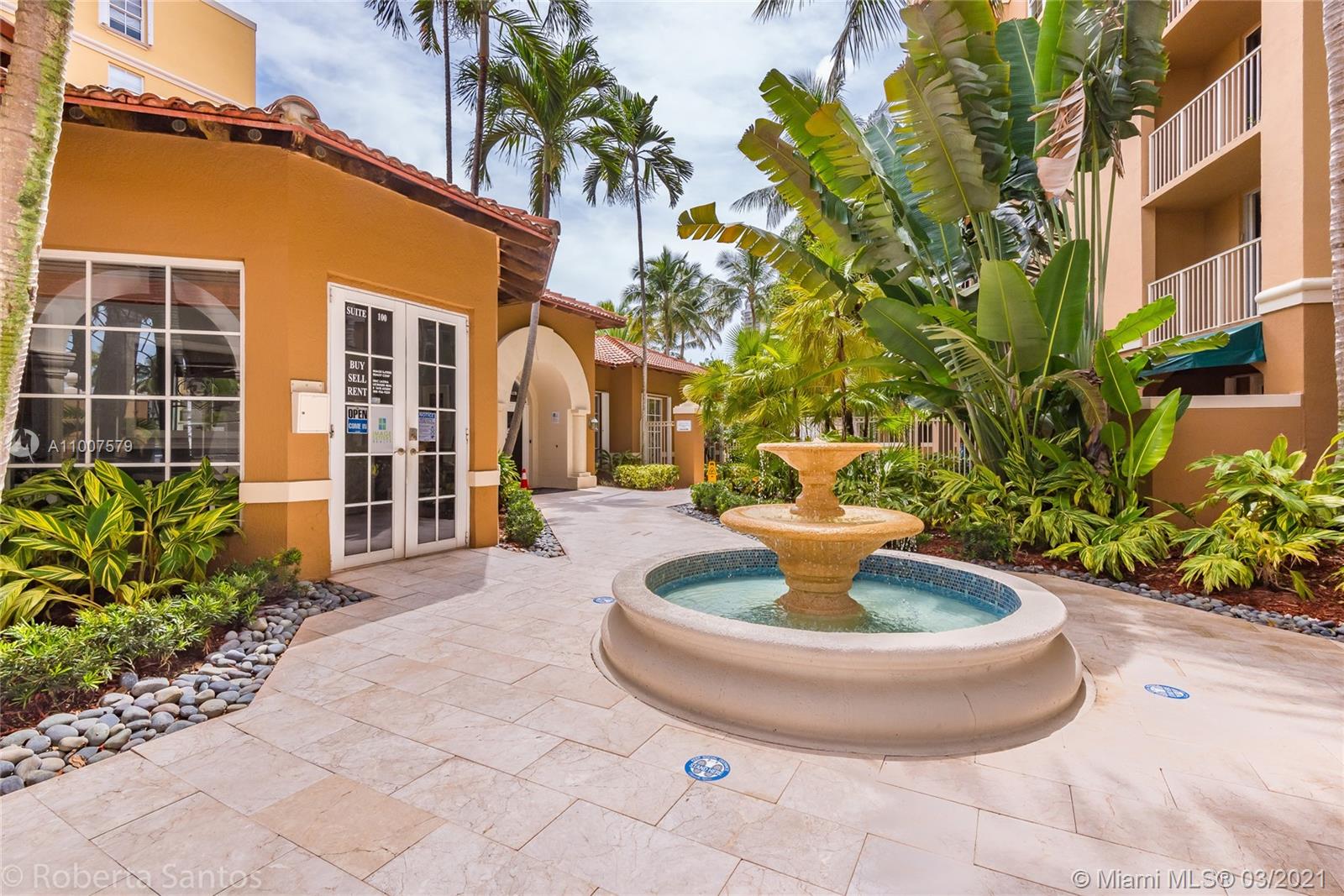 THE YACHT CLUB AT AVENTUR - Residential Lease