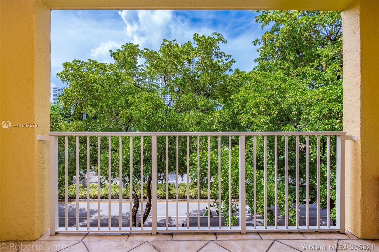 THE YACHT CLUB AT AVENTUR - Residential Lease