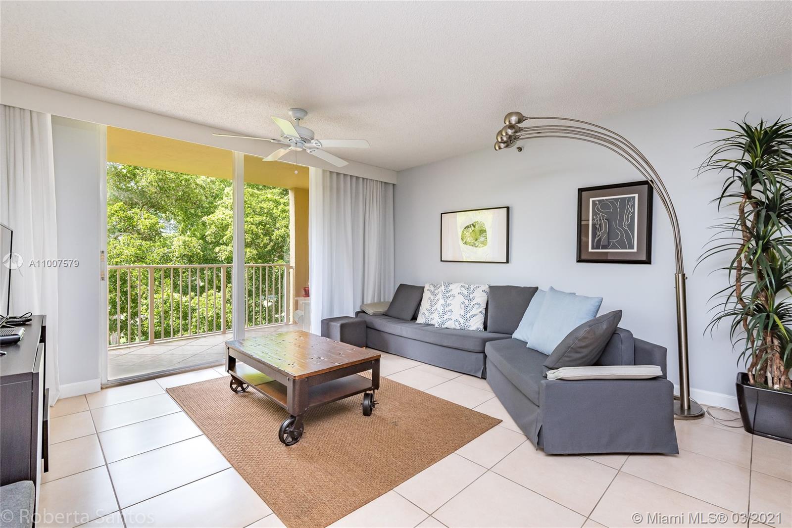 THE YACHT CLUB AT AVENTUR - Residential Lease