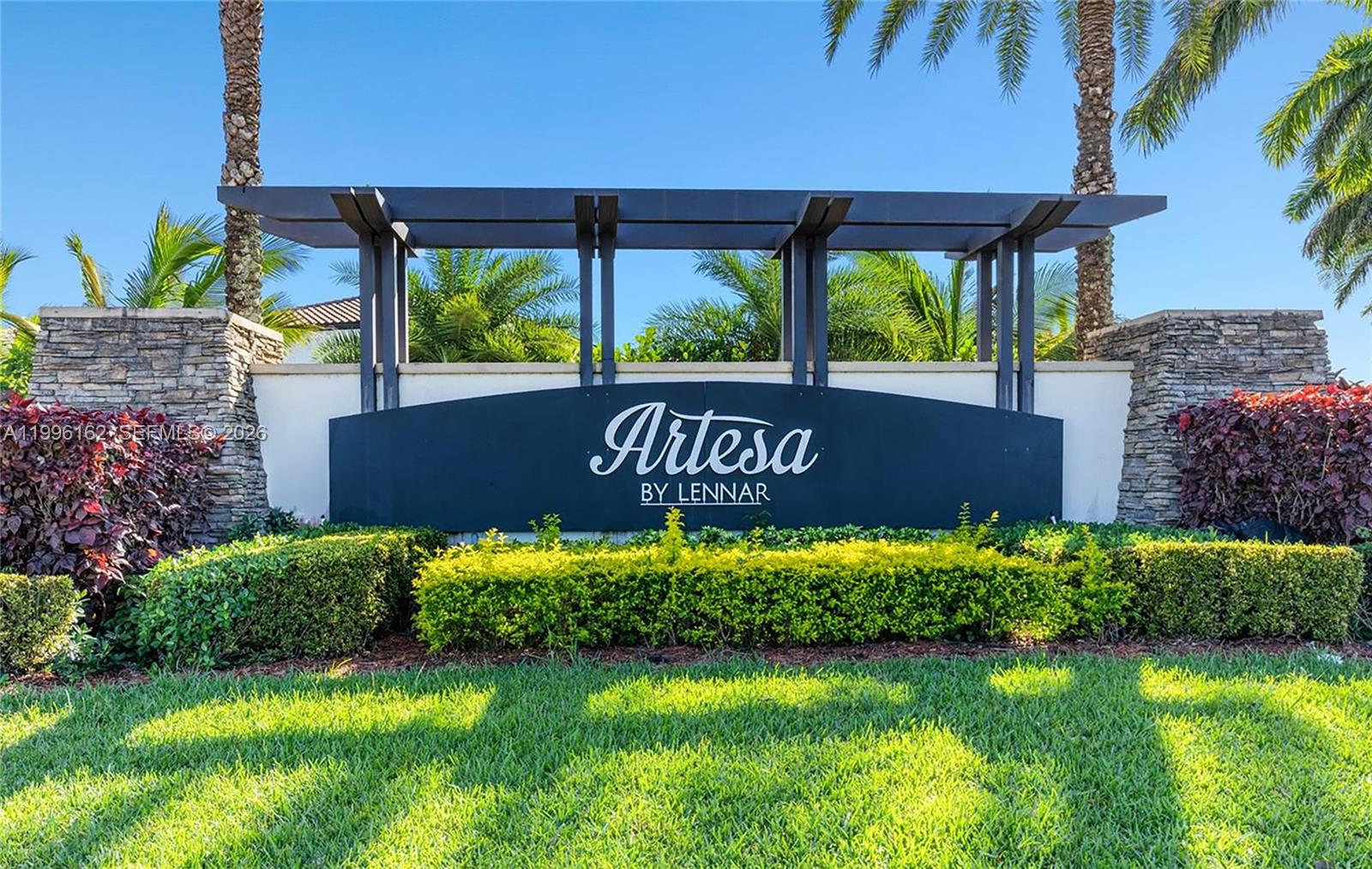 COCO PALM ESTATES - Residential