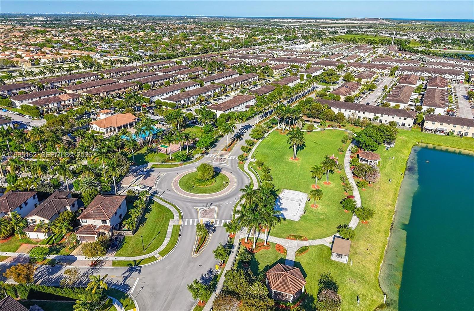 COCO PALM ESTATES - Residential