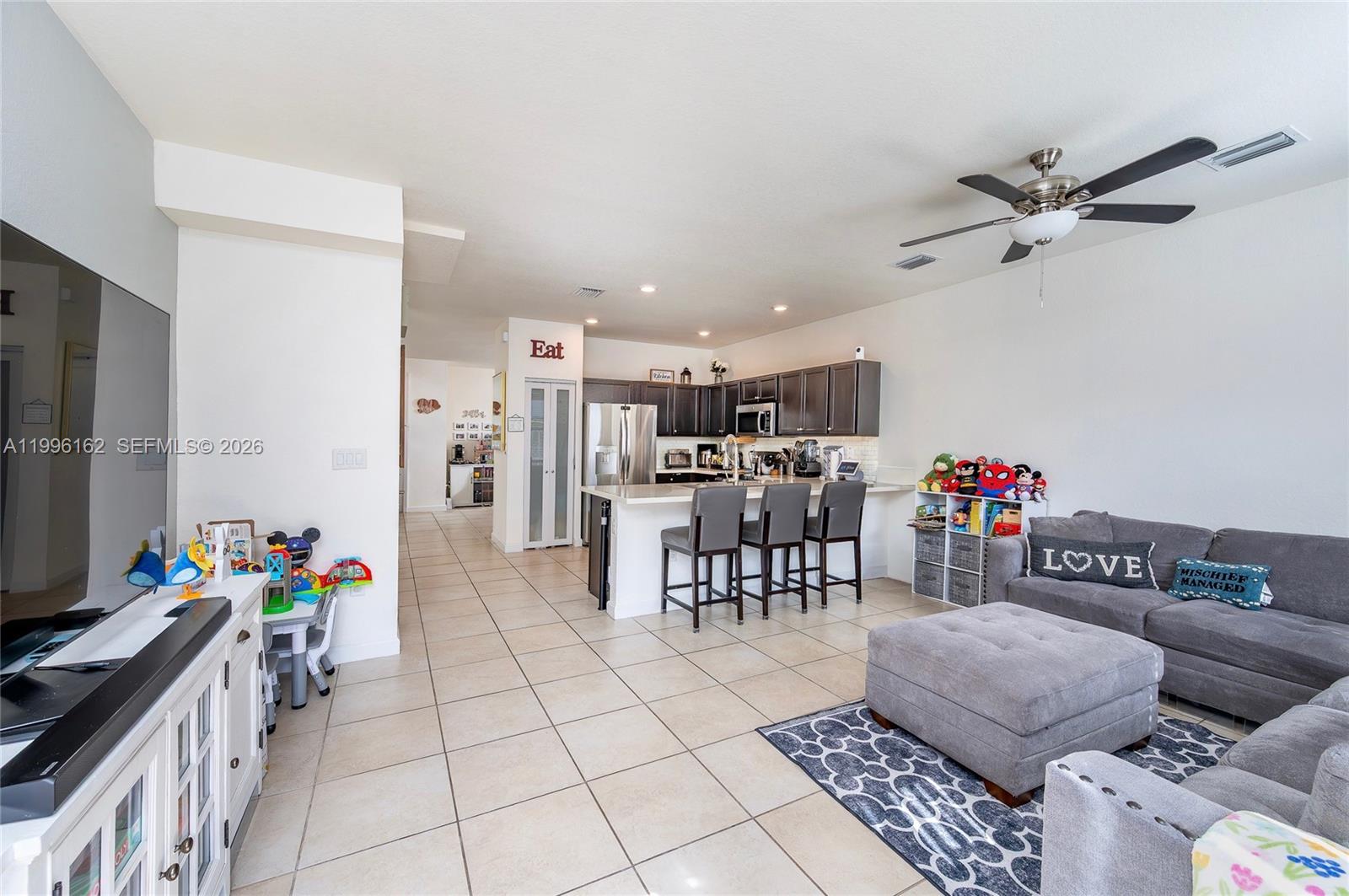 COCO PALM ESTATES - Residential