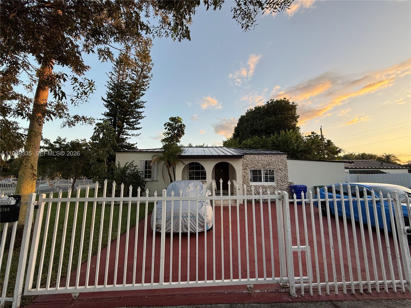 WINONA PARK - Residential