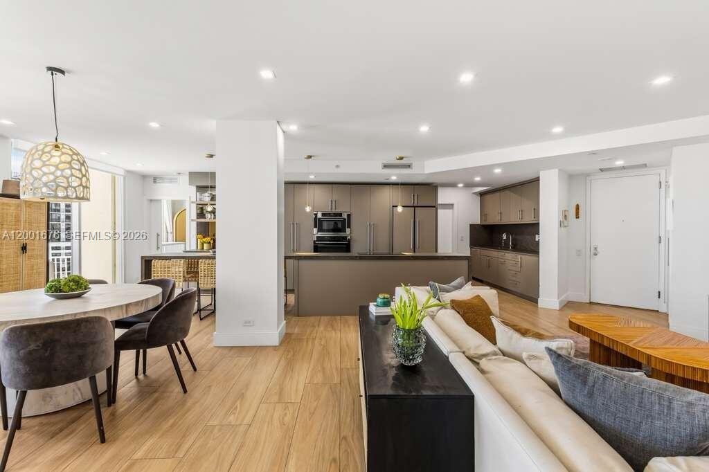 ONE TEQUESTA POINT CONDO - Residential