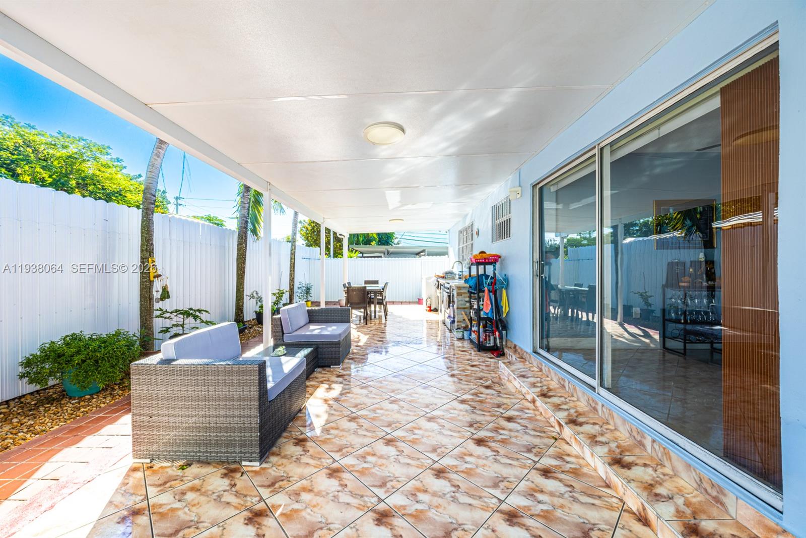 TAMIAMI ACRES PLAN 1 - Residential