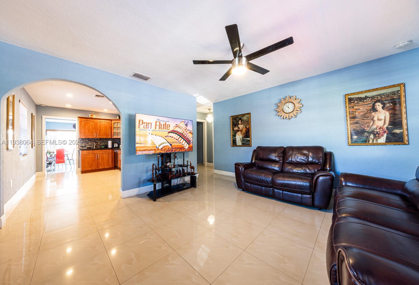 TAMIAMI ACRES PLAN 1 - Residential