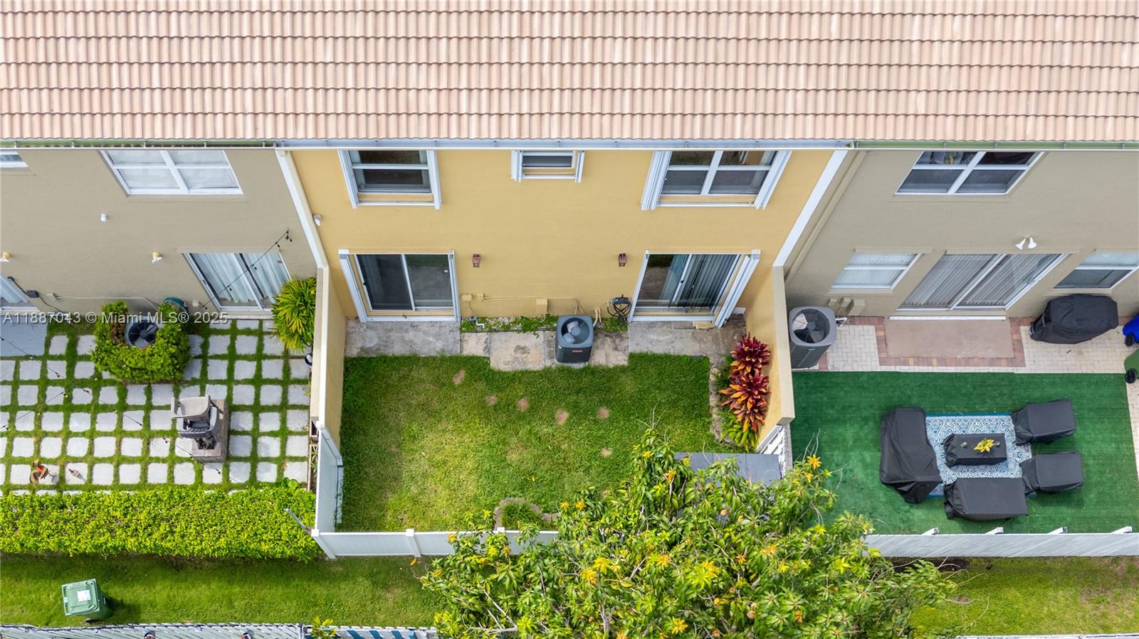 TOWNGATE - Residential