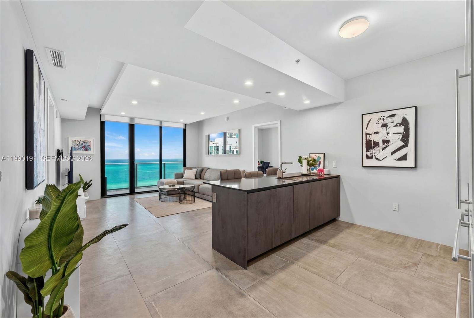 1010 BRICKELL CONDO - Residential