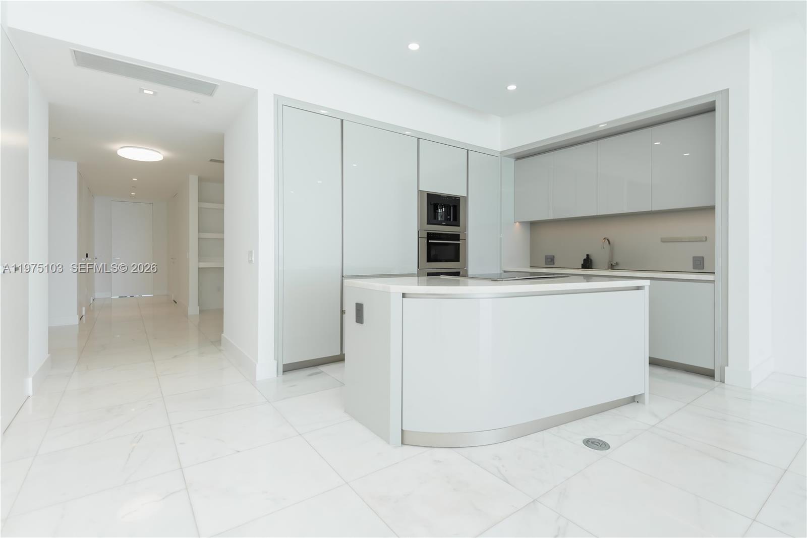 18975 COLLINS CONDO - Residential