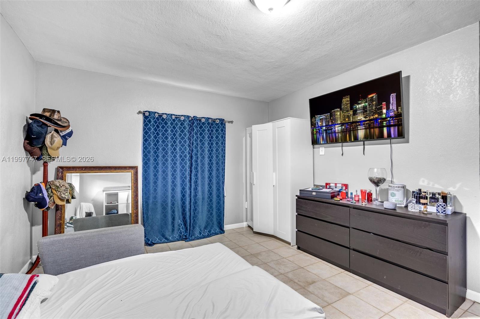 HIGHLAND MANOR SEC 6 - Residential Lease