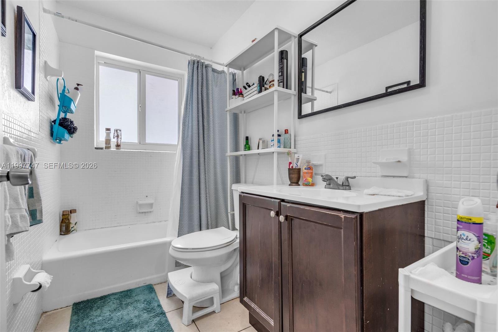 HIGHLAND MANOR SEC 6 - Residential Lease