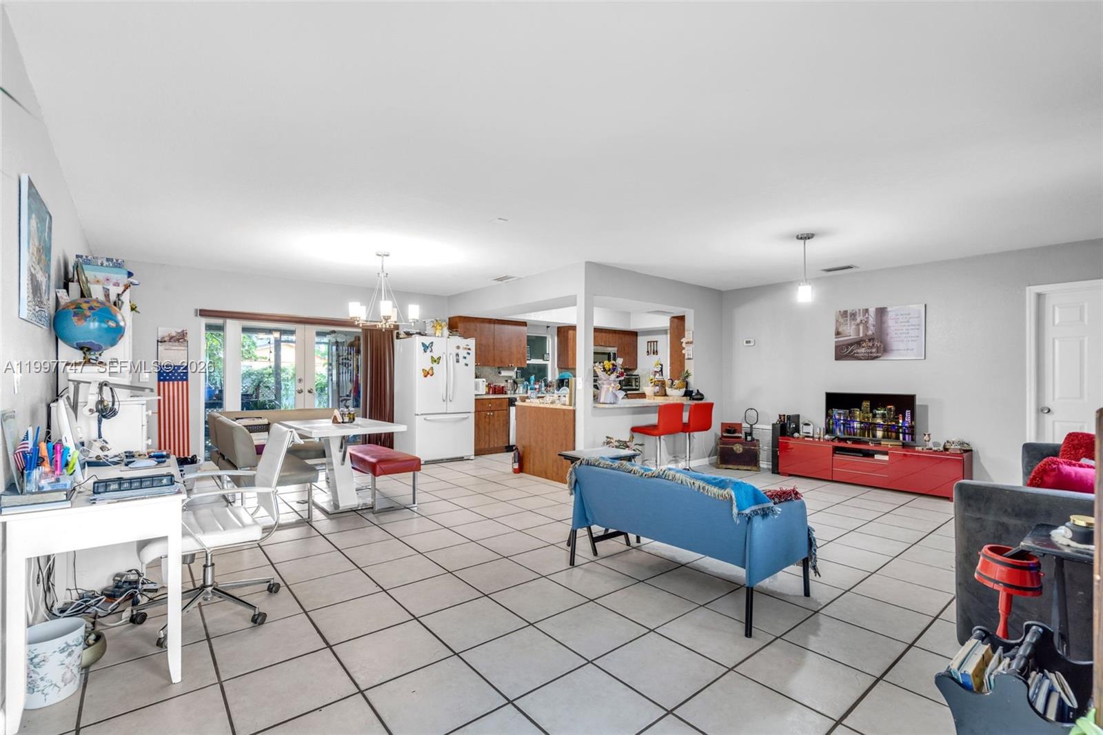 HIGHLAND MANOR SEC 6 - Residential Lease