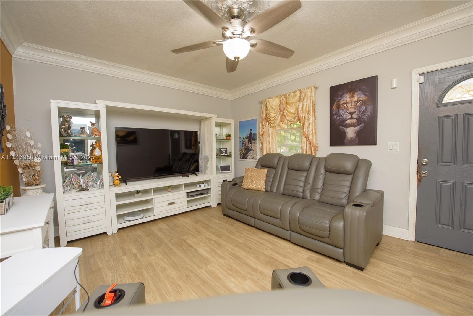916 NW 3rd Ave