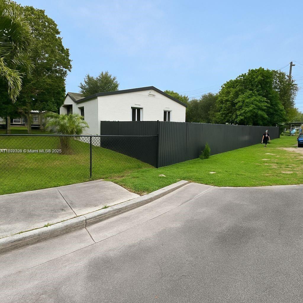 OPA LOCKA 2ND REV PL - Residential