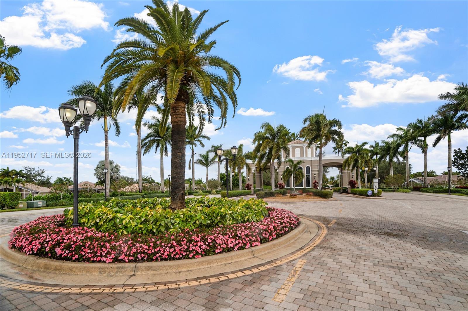 TOWNE PARK TR E - Residential