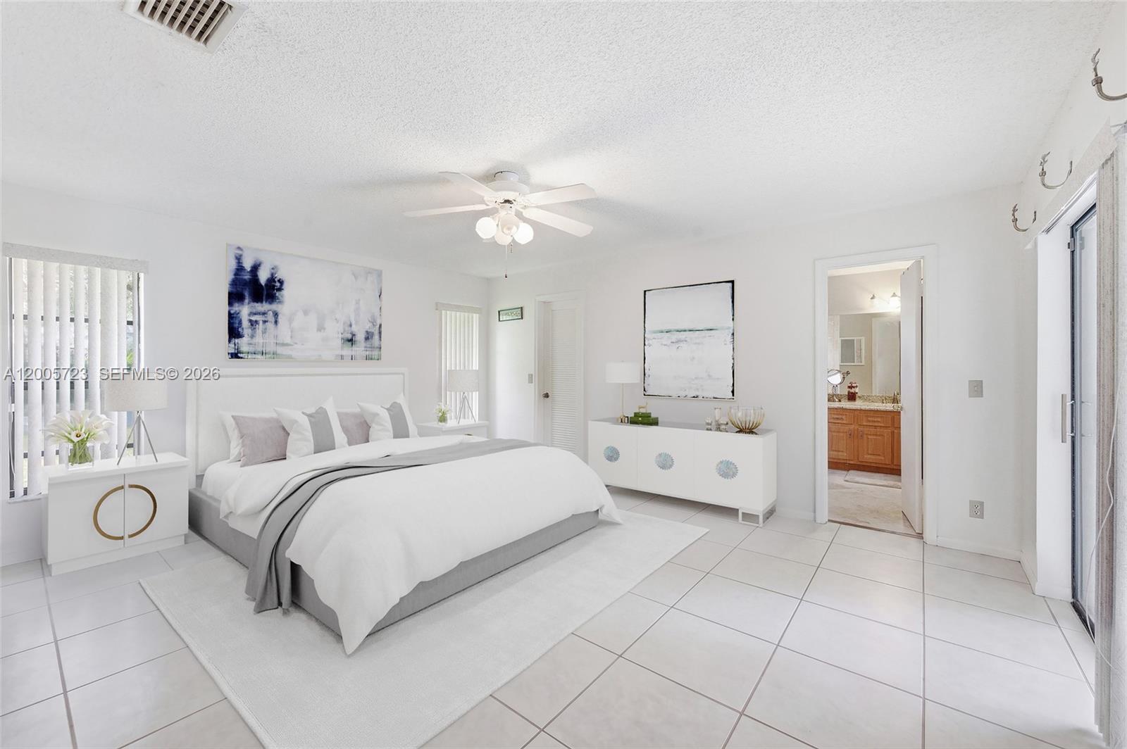 SHADOW WOOD - Residential