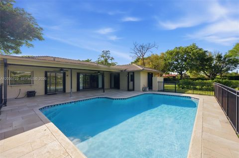 Tiny photo for 120 NW 84th Way, Coral Springs, FL 33071 (MLS # A12005723)