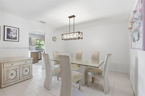 Tiny photo for 120 NW 84th Way, Coral Springs, FL 33071 (MLS # A12005723)