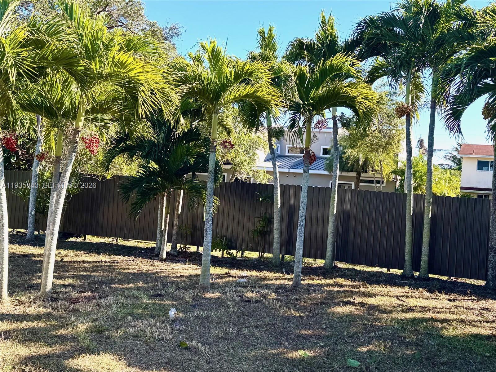 BAYVIEW ACRES - Land