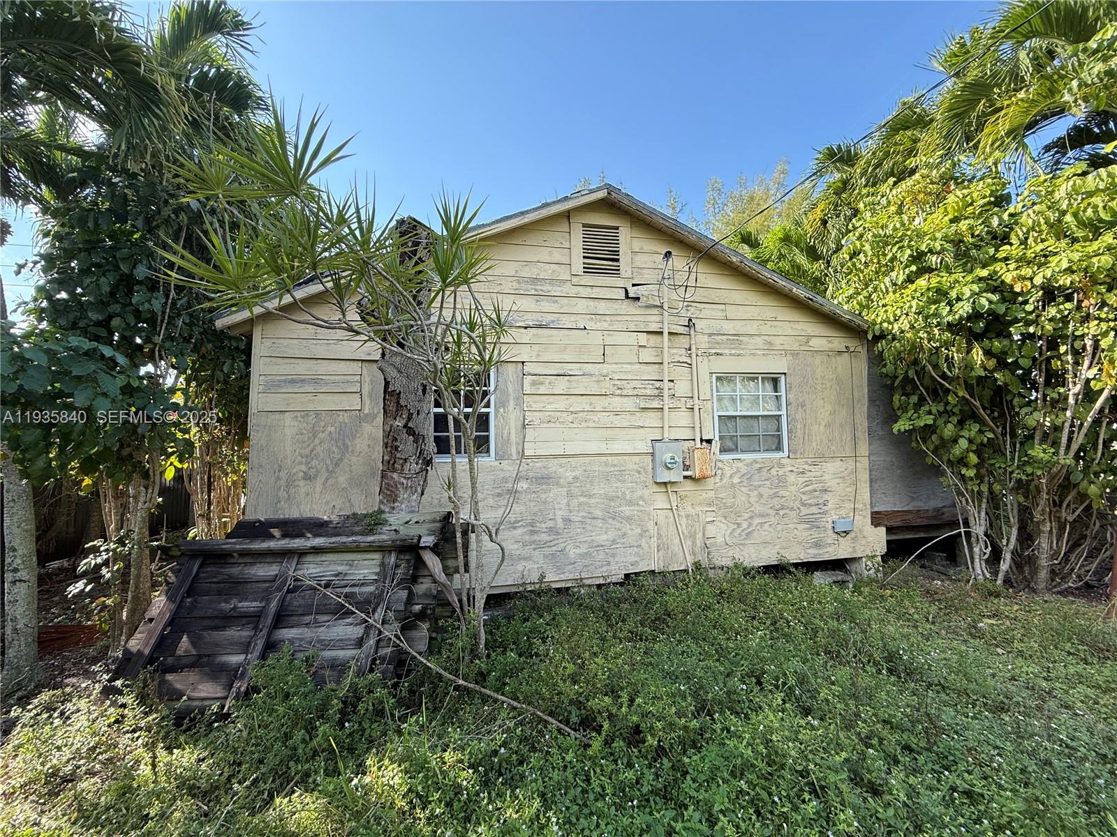 BAYVIEW ACRES - Land