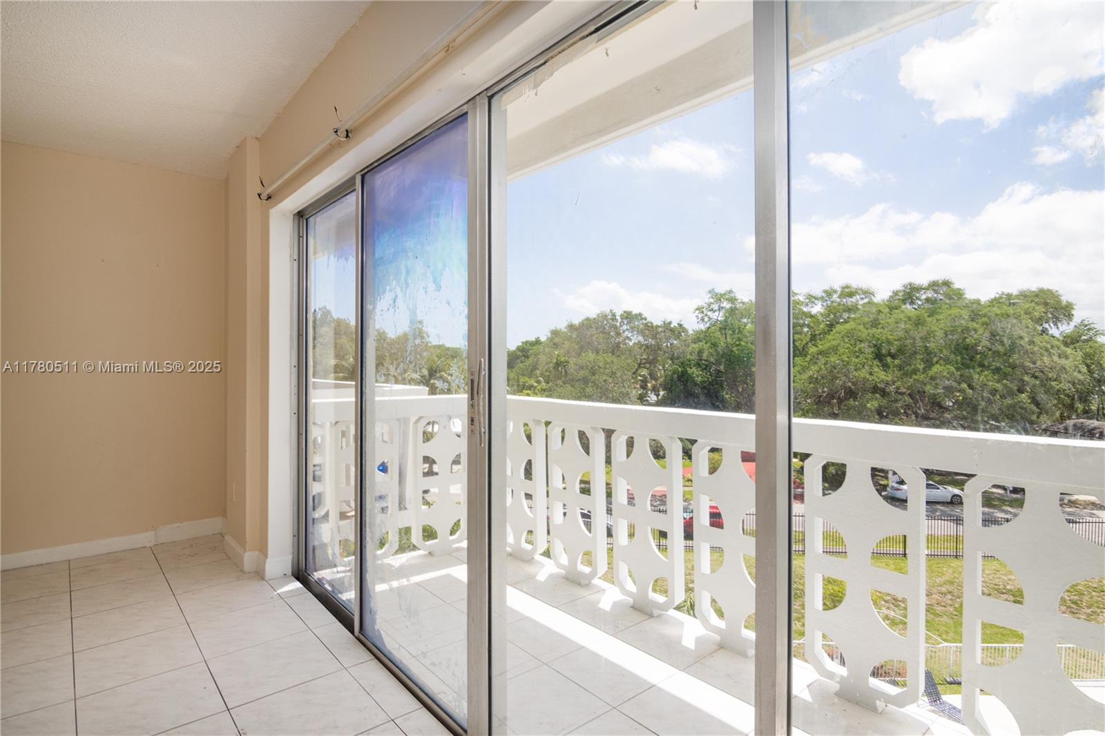 WOODCREEK CONDO - Residential