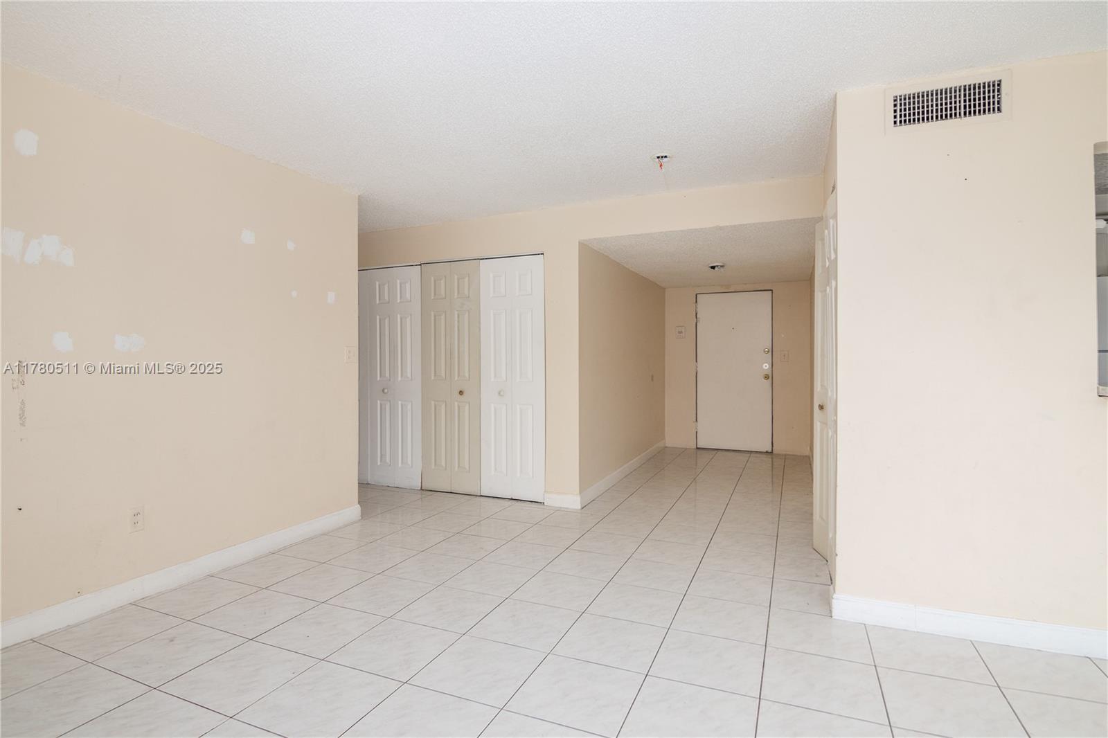 WOODCREEK CONDO - Residential