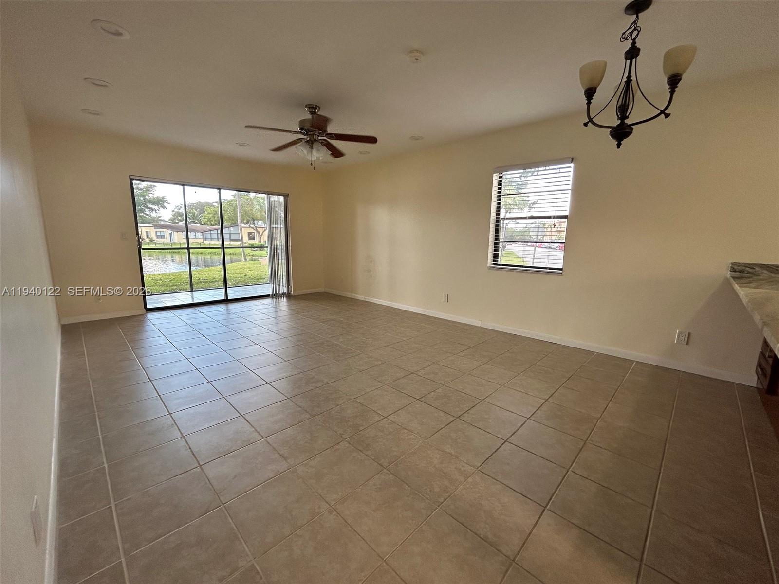 VILLAS AT CARRIAGE HILLS - Residential Lease