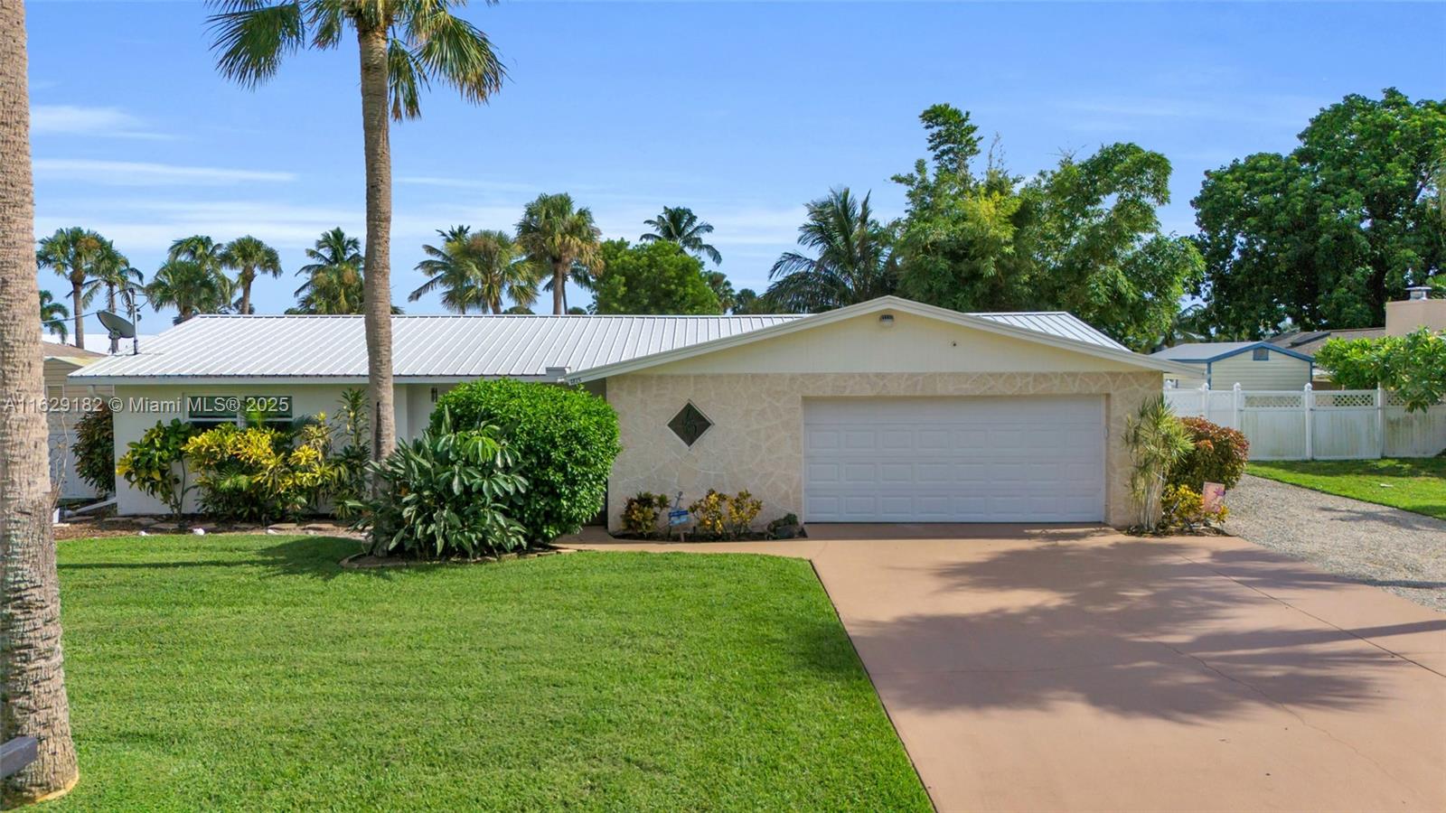 GULF ACRES - Residential