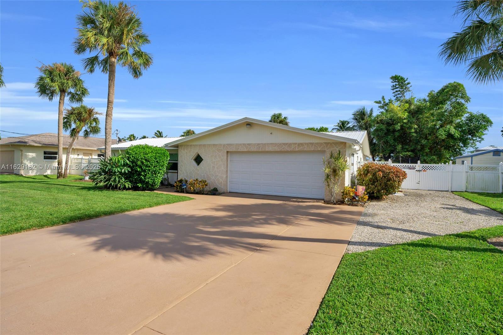 GULF ACRES - Residential