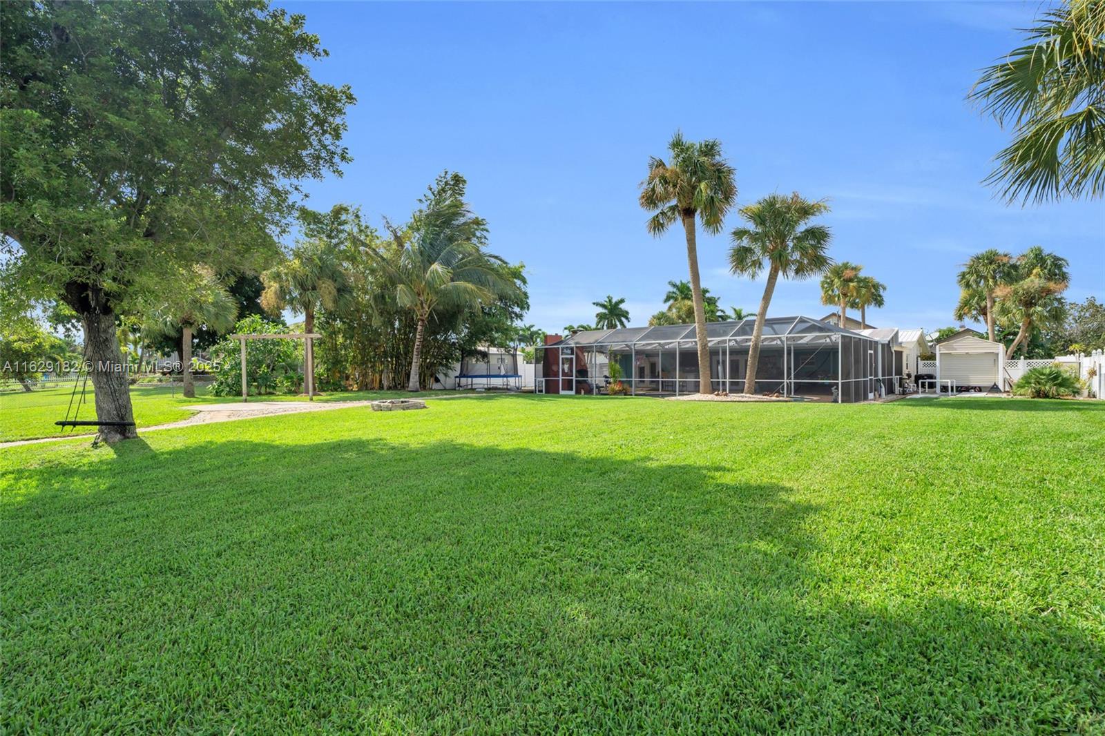 GULF ACRES - Residential