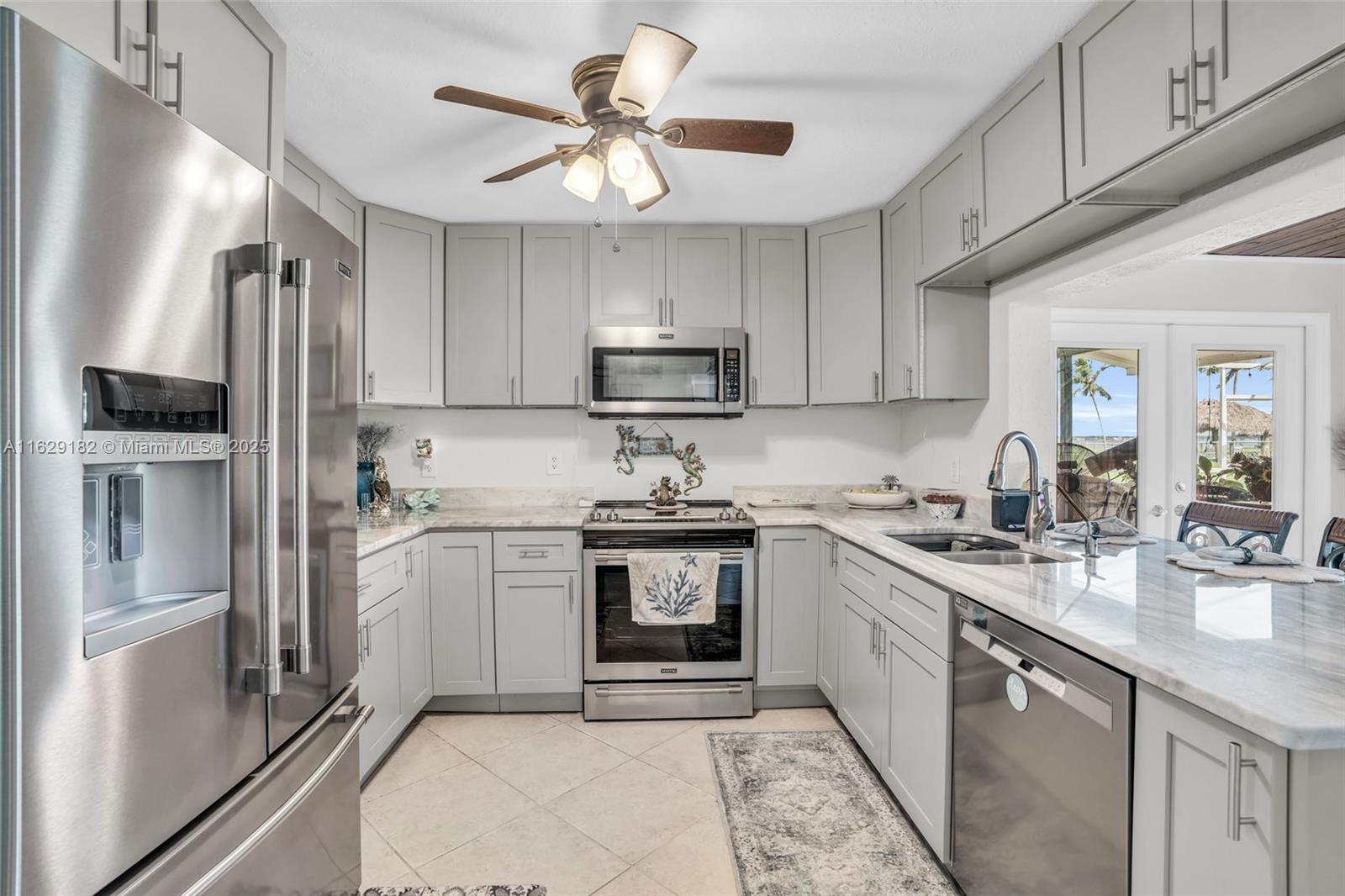 GULF ACRES - Residential