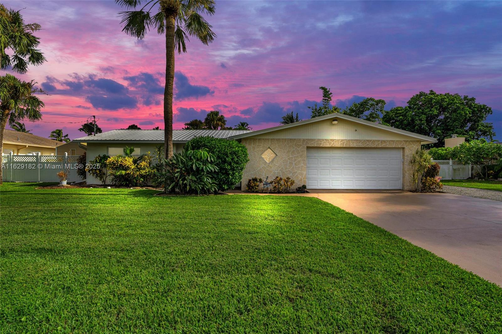 GULF ACRES - Residential