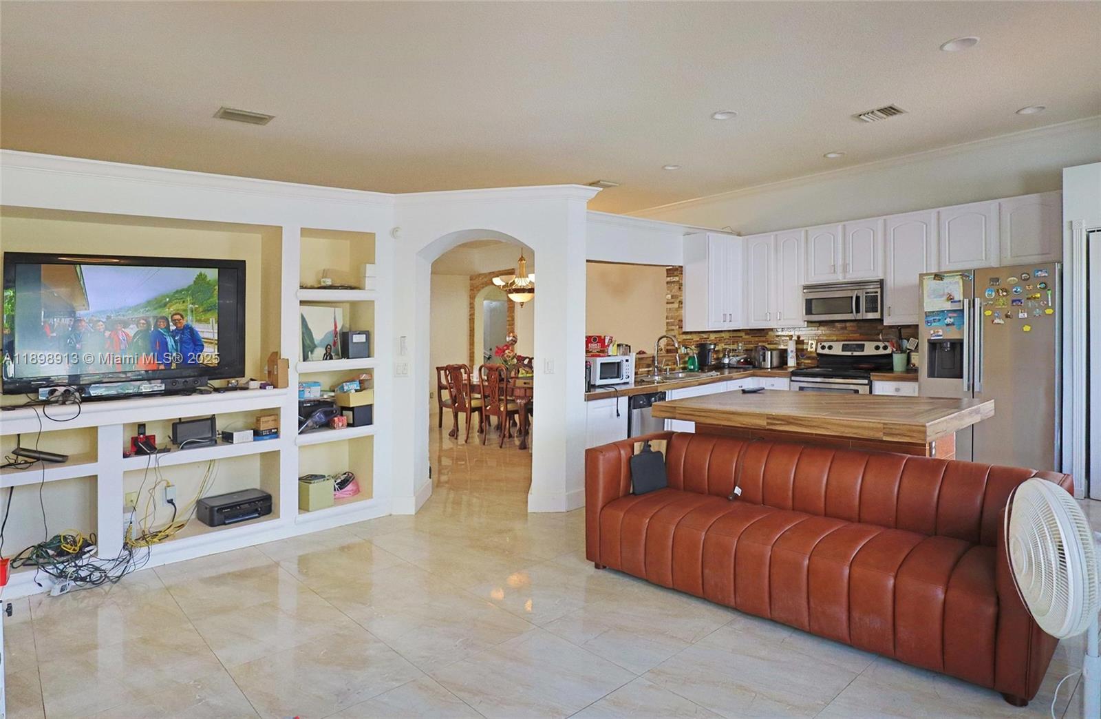 POD 8 AT MONARCH LAKES - Residential