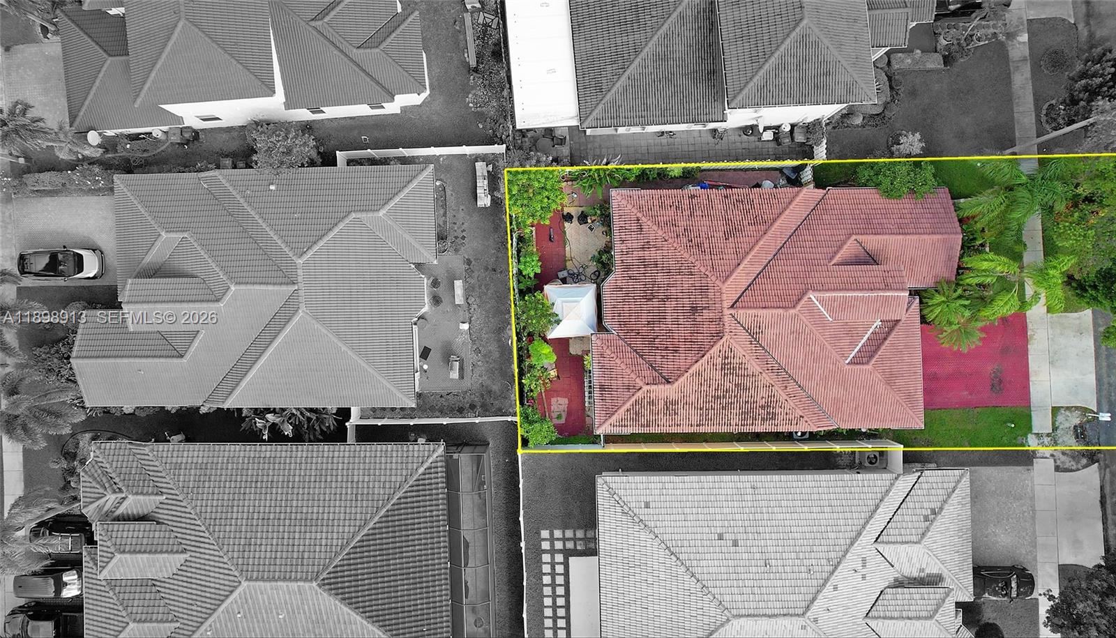 POD 8 AT MONARCH LAKES - Residential