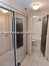 GOLDEN GATE APARTMENTS CO - Residential Lease