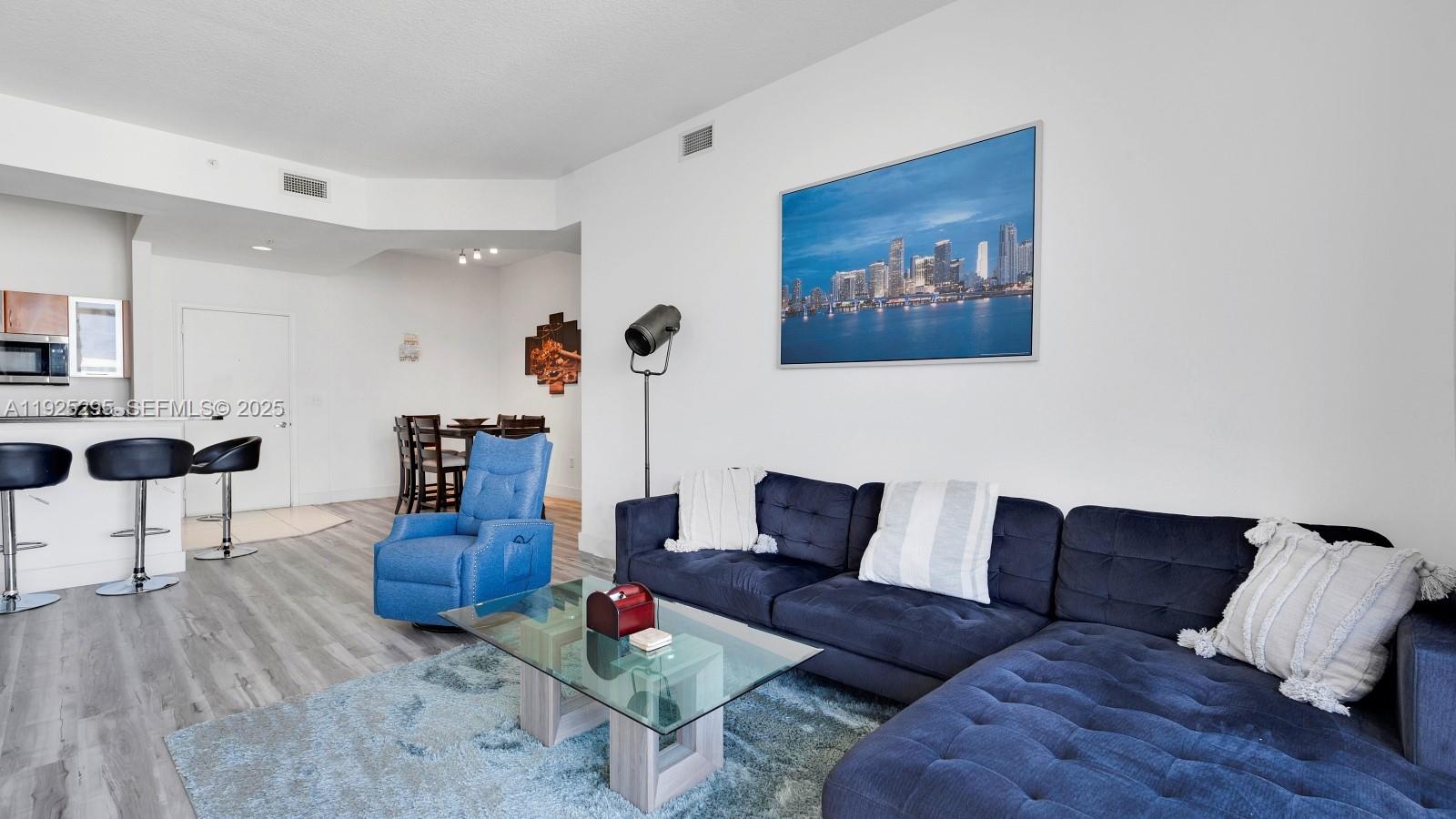 VENTURE AT AVENTURA EAST - Residential Lease